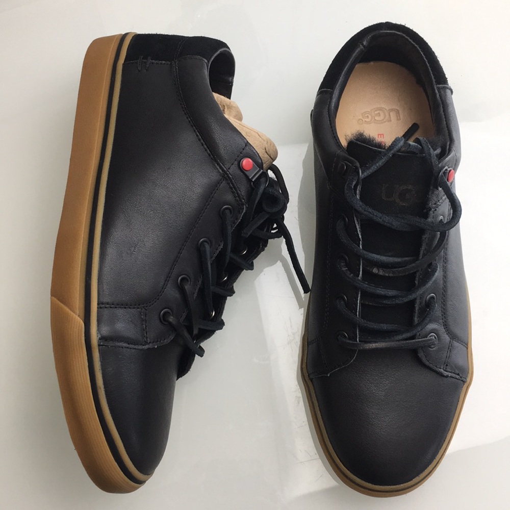 Ugg Brock Luxe Black Leather Sneakers Mens New - Picture 2 of 7
